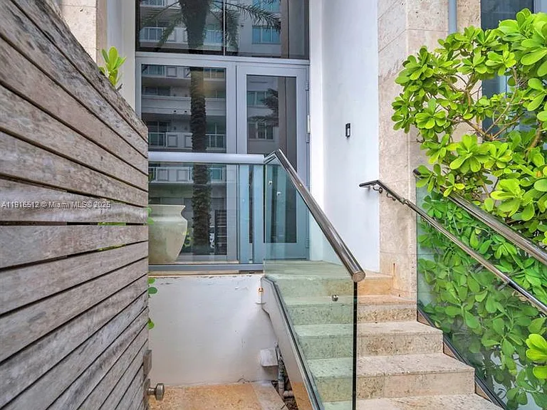 9501 Collins Ave #1 — Photo 12
