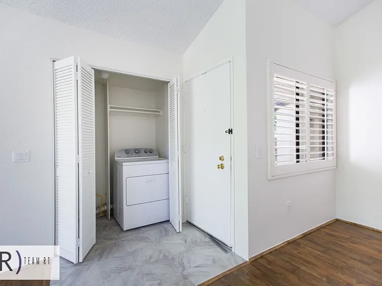 22832 Hilton Head Dr #104 — Photo 23