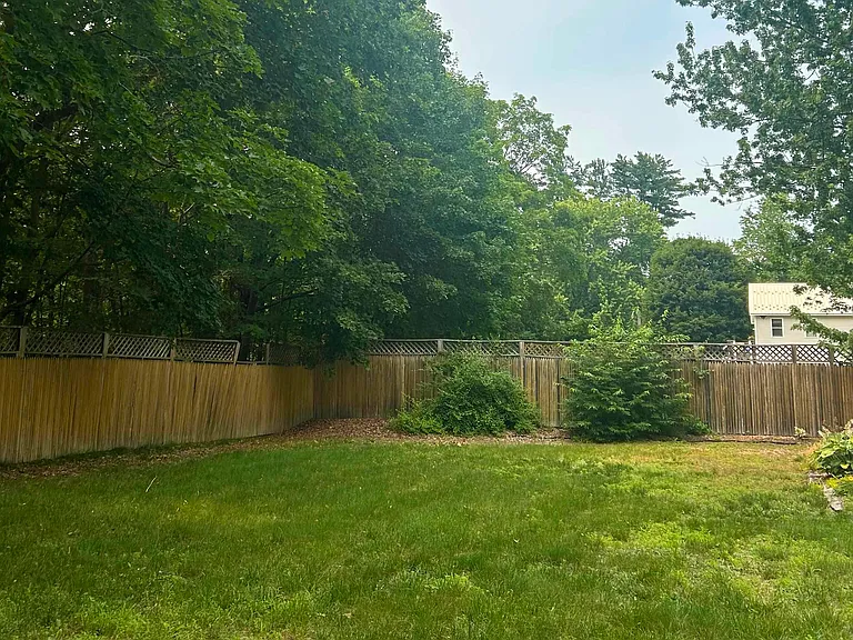 22 Oak St #2 — Photo 8
