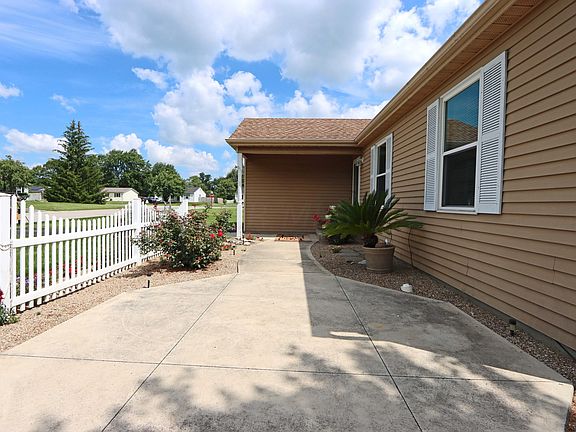 3rd image of 14058 Osage Dr