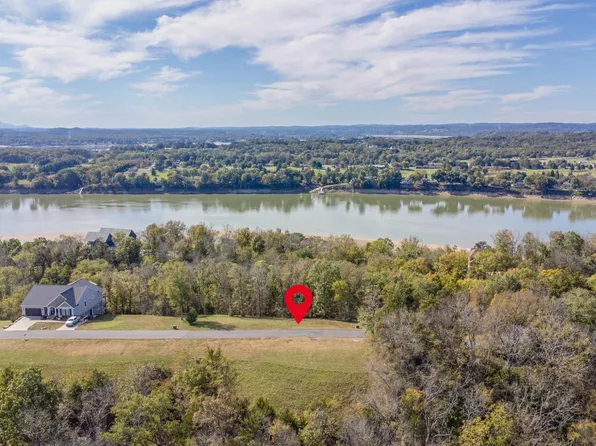 Ivy Way, Newport, TN 37821