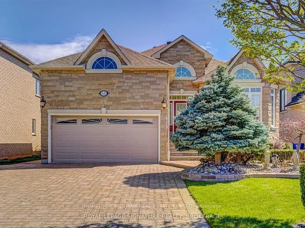 61 Pemberton Rd, Richmond Hill, ON L4C 3T5