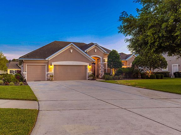 3rd image of 10060 Watermark Ln W