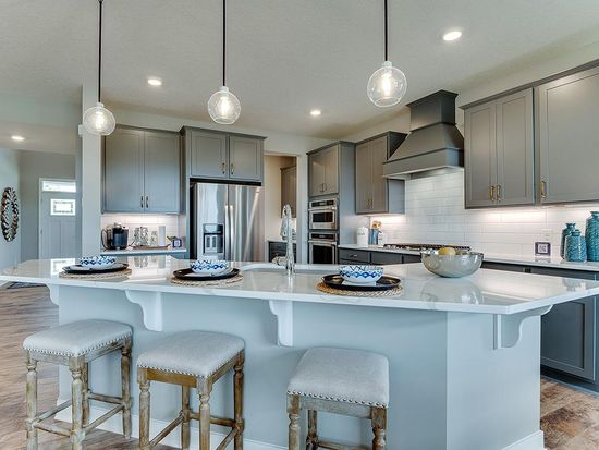 3149 Sunflower Way NW, Prior Lake, MN 55372