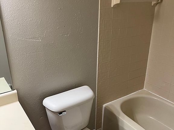 4th image of 742 W Van Gogh Pl