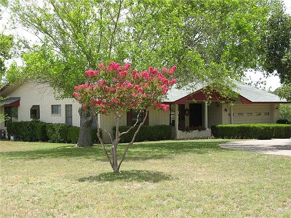 3rd image of 101 Wildcat Hollow Dr