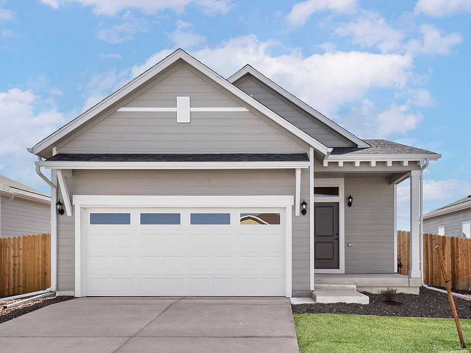 The Apex is a beautiful single story home with siding.