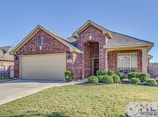 4700 Valleyview Dr, Mansfield, TX 76063