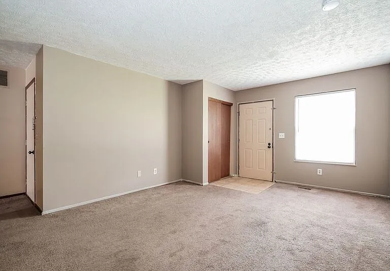 2510 Thimbleberry Rd — Photo 4