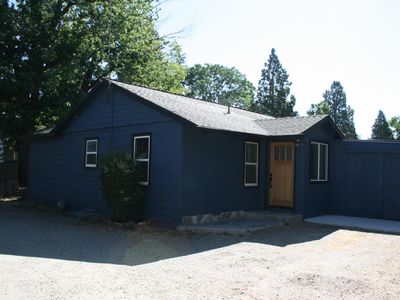 321 Pleasant St APT B, Grass Valley, CA, 95945