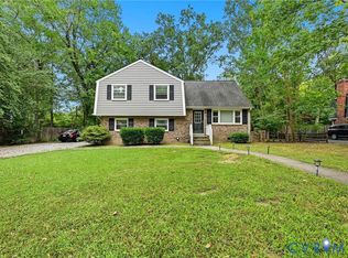 1221 Warminster Dr, Midlothian, VA 23113