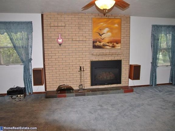 5th image of 6225 Leighton Ave