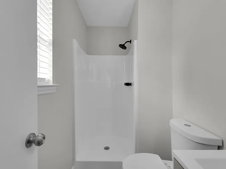 105 Crossover Ln — Photo 7