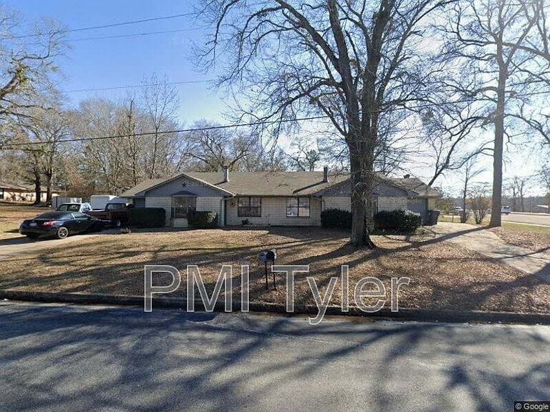 1st image of 10855 Chickasha Dr