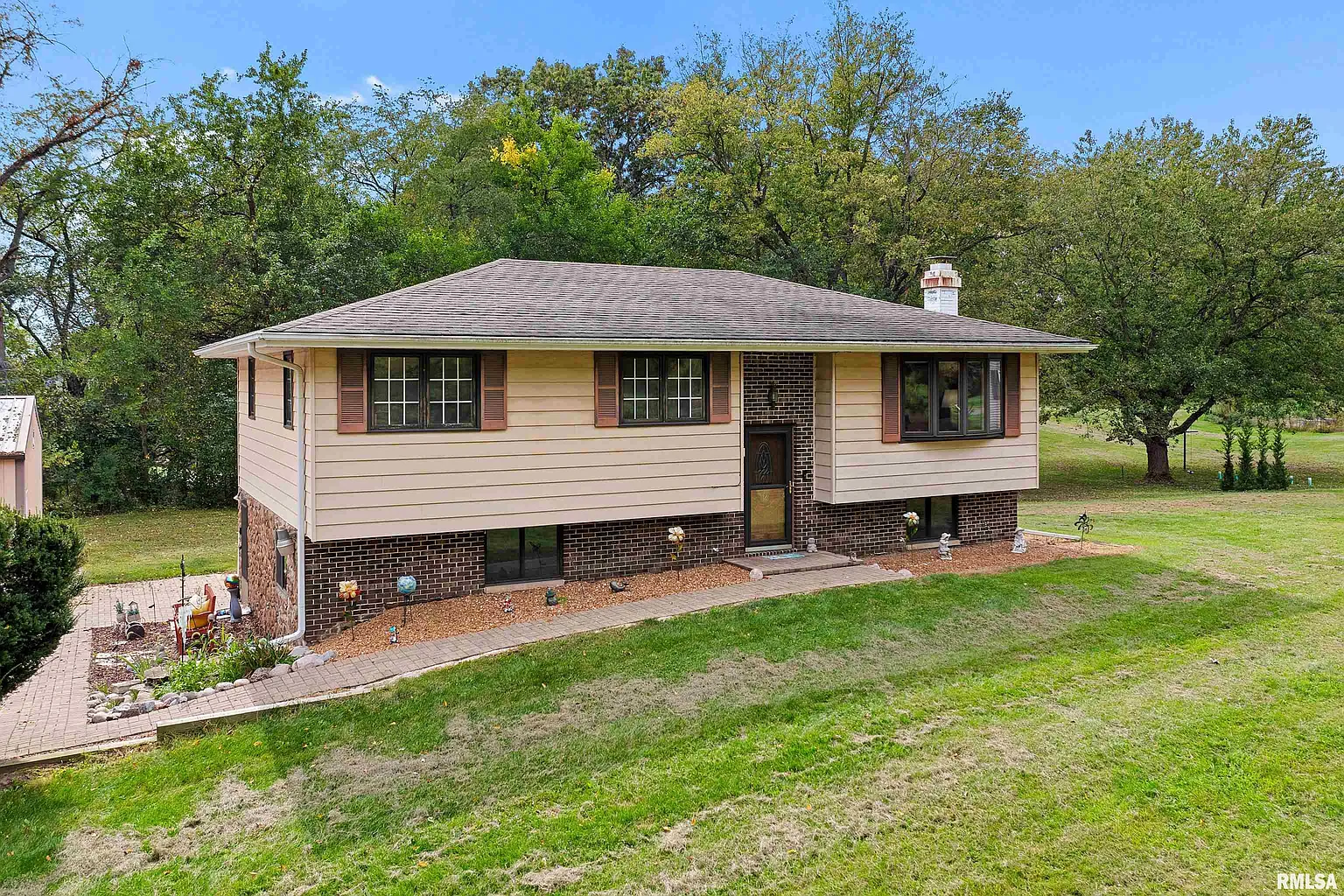 4229 N Koerner Rd photo 1