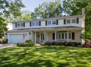 1505 Basswood Cir, Glenview, IL 60025