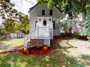 9 Ship St, Thomaston, ME 04861