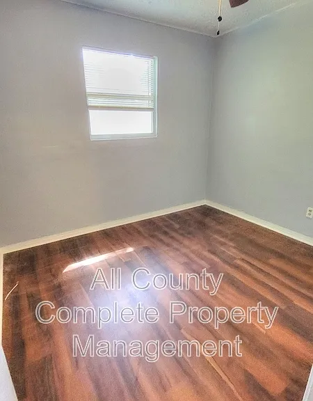 9348 Culpeper Ave — Photo 12