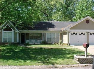 19 Manchester Dr, Conway, AR 72034