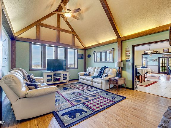 14th image of this home