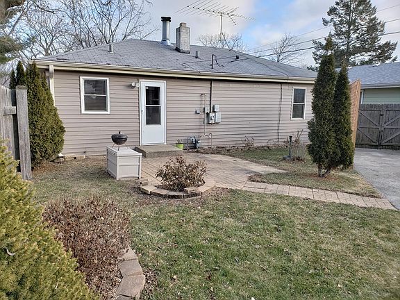 3rd image of 1130 Franklin Ave