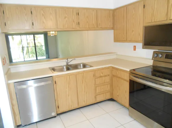 1601 Sabal Ridge Circle #G, Palm Beach Gardens, FL 33418