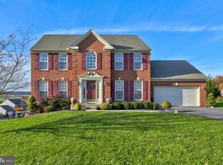 6330 Lauren Ln, Spring Grove, PA 17362
