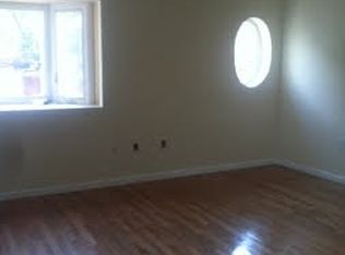 2300 Williamsbridge Rd, Bronx, NY 10469