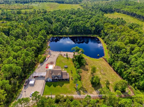 176 Jule Rd, Apalachicola, FL 32320