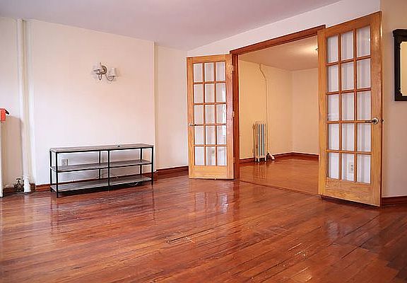 4th image of 305 Atlantic Ave #2A