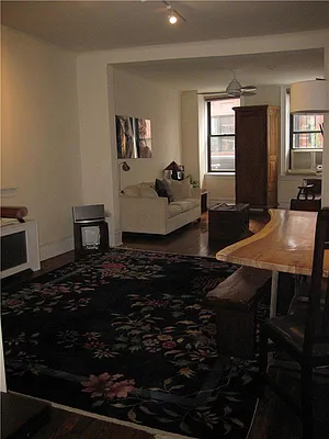 Rented by R New York | media 66