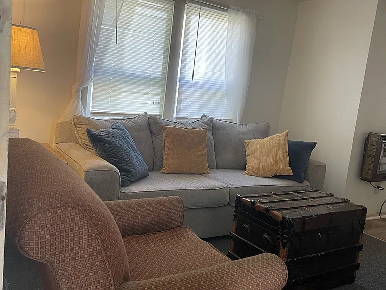 51 Emily Dr — Photo 3
