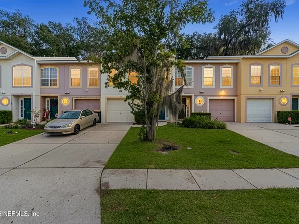 8253 HALLS HAMMOCK Court, Jacksonville, FL 32244