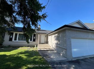 60 Pomander Rd, Markham, ON L3R 1X7