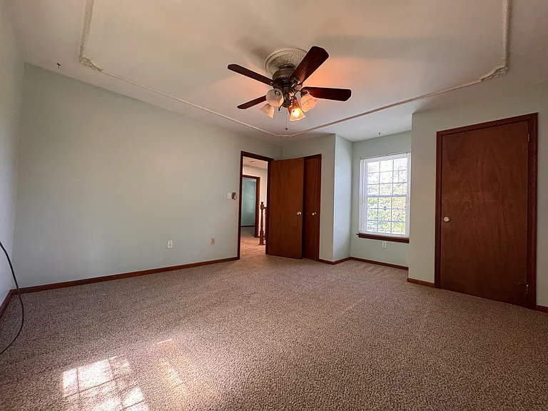 1739 Wendy Ln — Photo 33