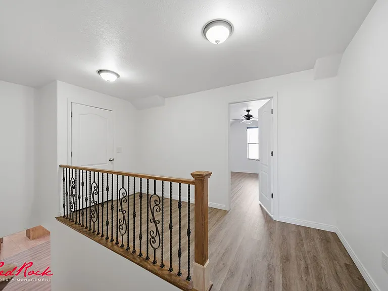 3304 W Palomar — Photo 26
