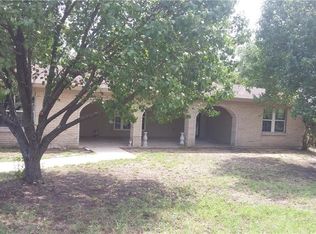 1970 Kay Ln, Azle, TX 76020