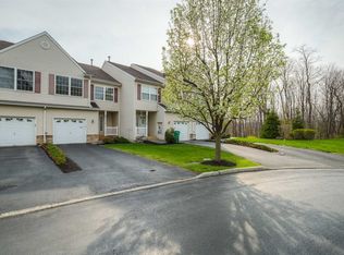 6307 High Ridge Ct, Wappingers Falls, NY 12590