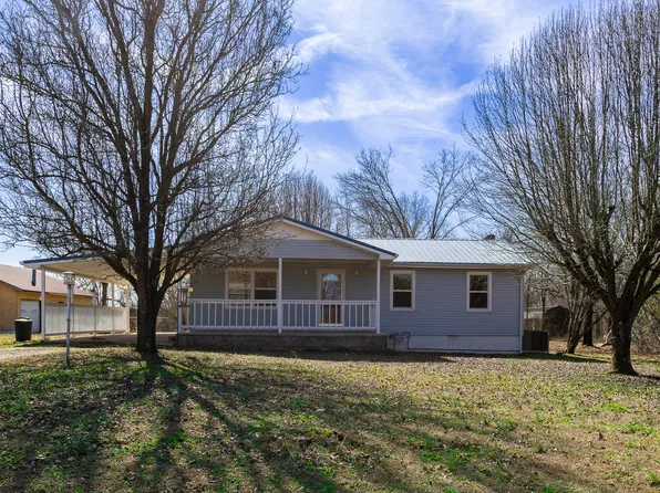 674 Switzerland Rd, Hohenwald, TN 38462