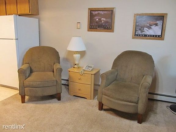 a. Eff, living area