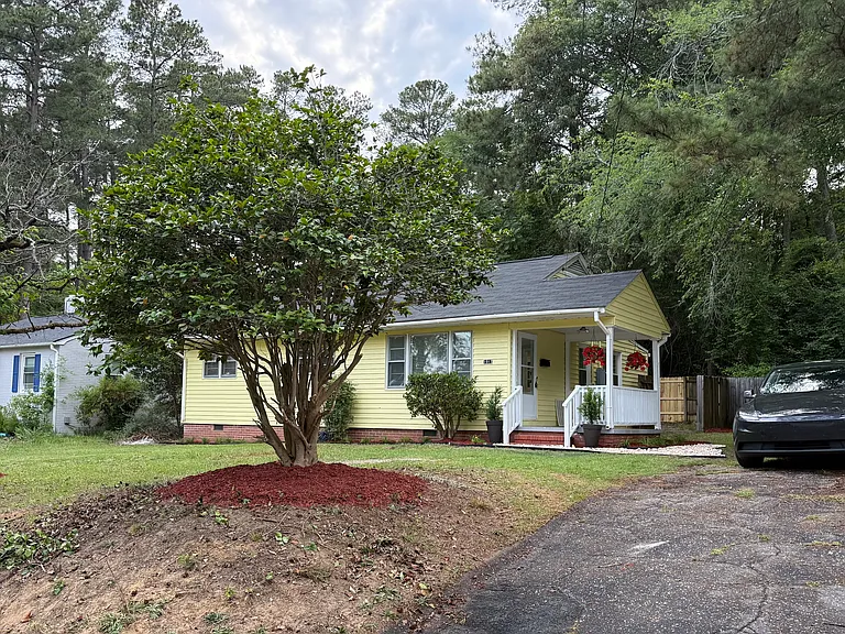 1917 Dogwood St — Photo 7