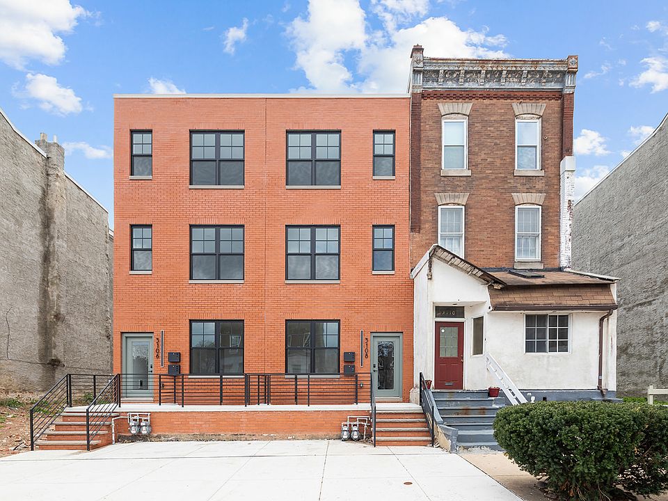 3108 Clifford St