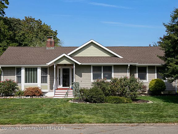 2nd image of 231 Vansant Avenue