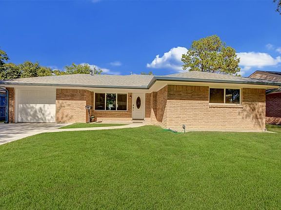 2nd image of 5202 De Lange Ln