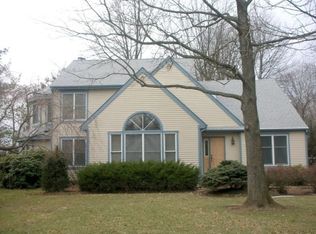 5 Baldwin Ct, Pennington, NJ
