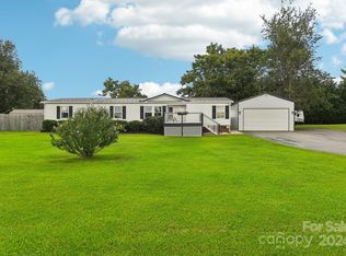 7137 Long Island Rd, Catawba, NC 28609