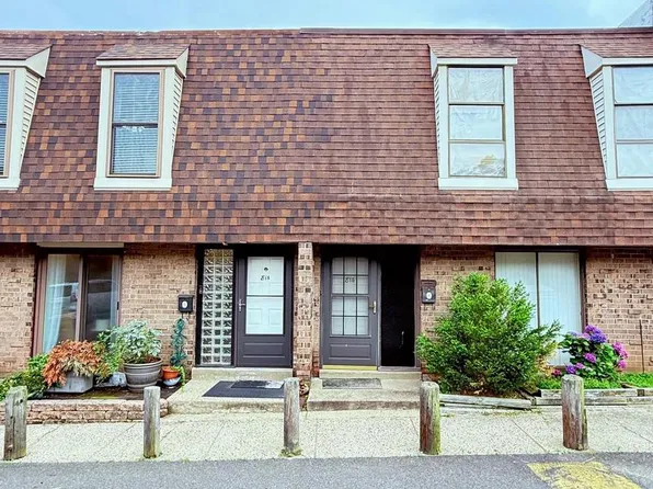 11881 Academy Rd #I6, Philadelphia, PA 19154