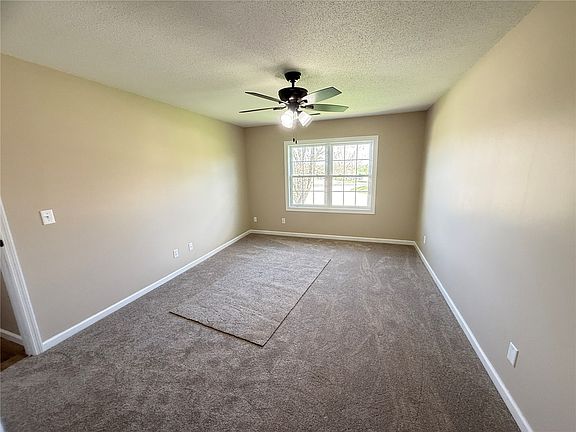 2nd image of 4116 Lexington Dr NE APT C