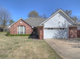 1913 Timberton Rd, Sapulpa, OK 74066