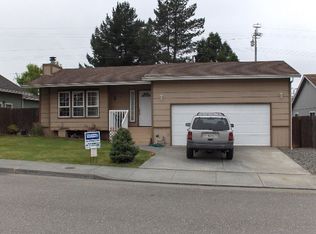 3554 Merlin Ct, Fortuna, CA 95540